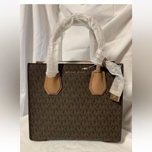 NWT Michael Kors Mercer Signature Messenger Crossbody Bag Handbag Brown